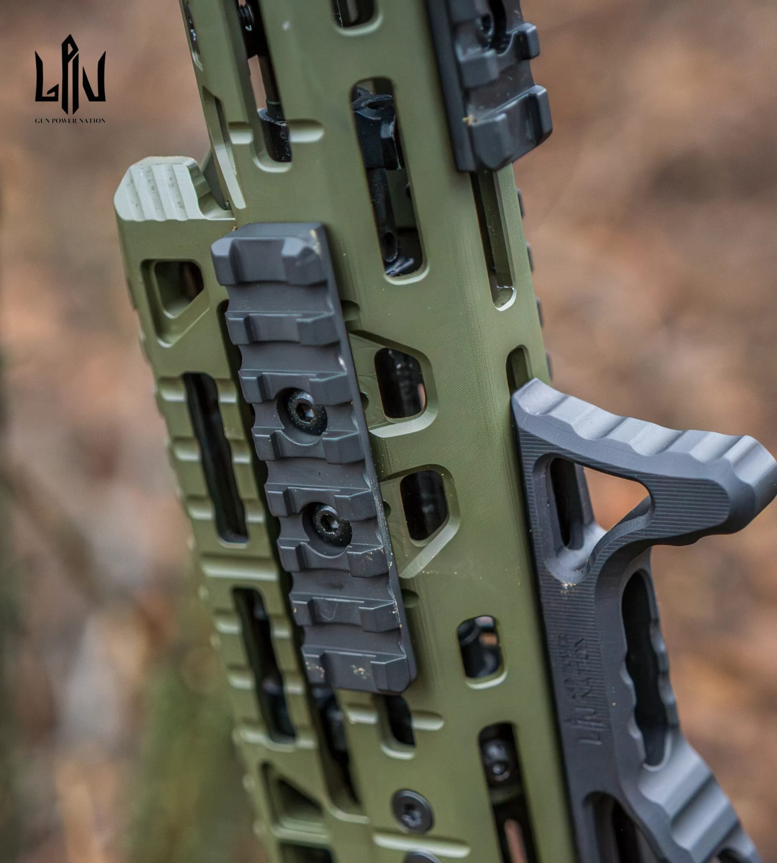 Планка Пікатінні M-LOK