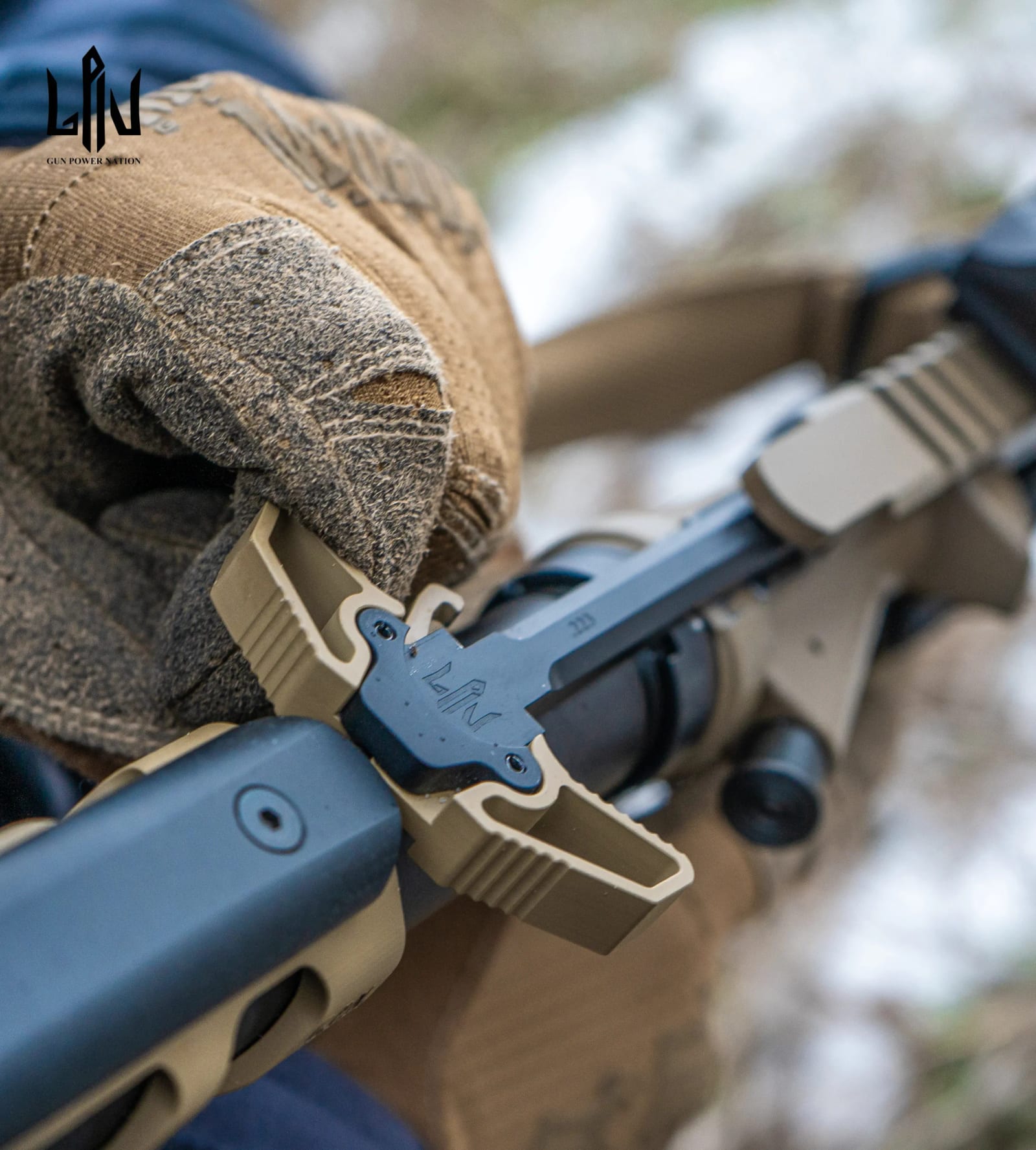 Ручка взводу затвора системи AR-15
